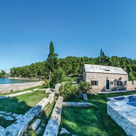 Holiday Home With 2 Bedroom Ferienhaus *