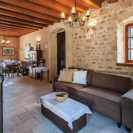 Holiday home Holiday Home With 2 Bedroom Postira